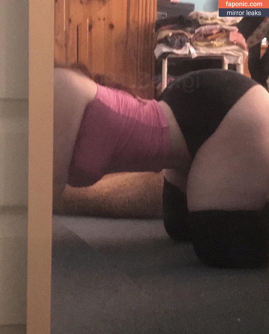 Robyn, robynsnotreal, rrr0byn, therealredrobyn Nude Leaks OnlyFans Photo #68