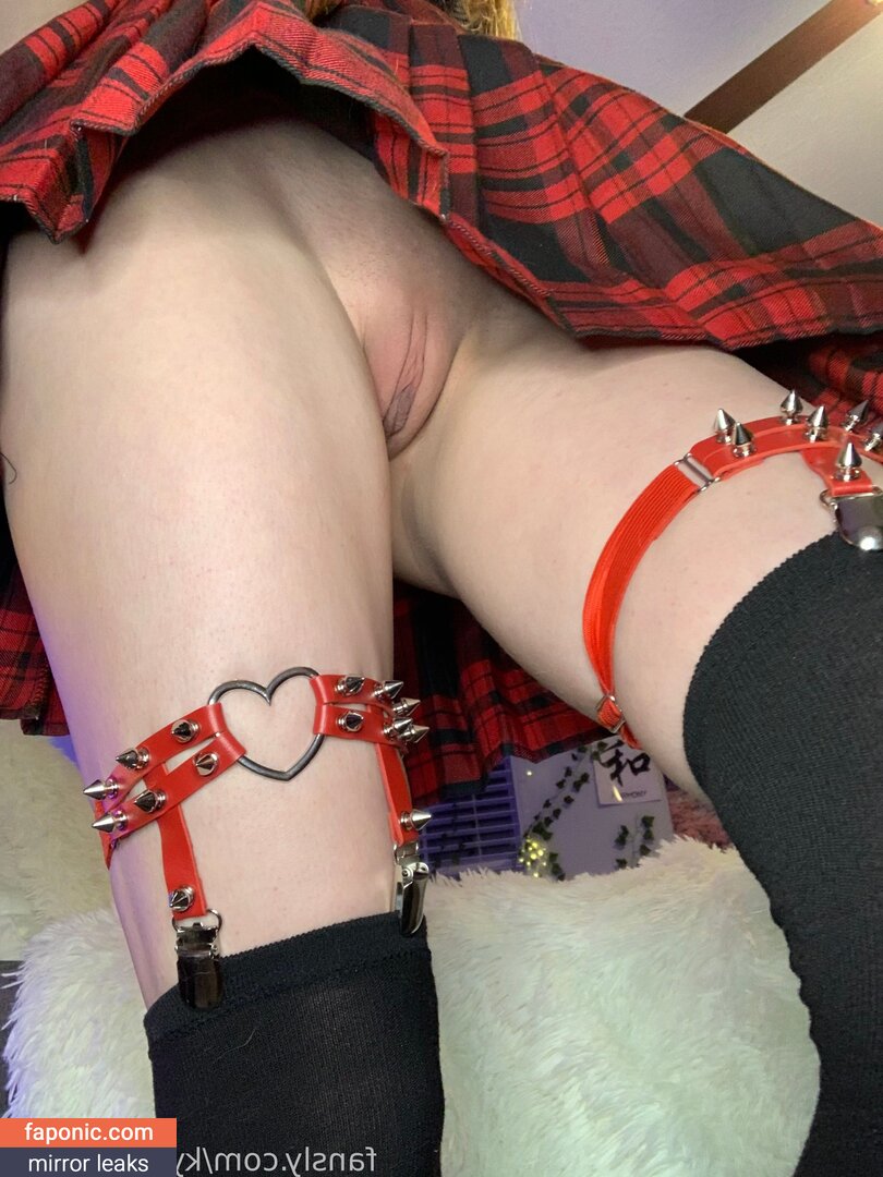 ursecretgirlfriend | ursecretgf | Pyra Fae