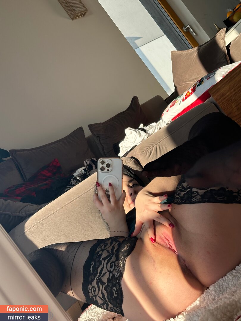 Miniloonaa, mini.loona, mini.loonaa Nude Leaks OnlyFans Photo #61