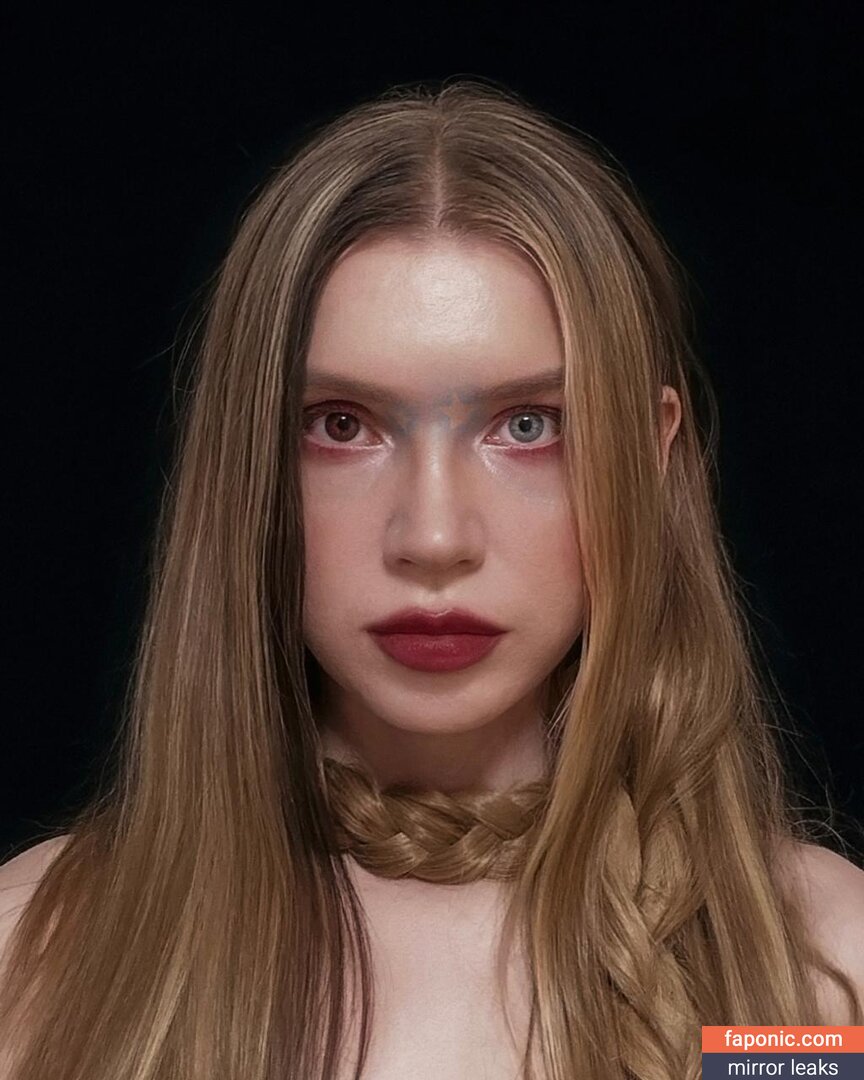 Anastasia Kreslina (IC3PEAK)