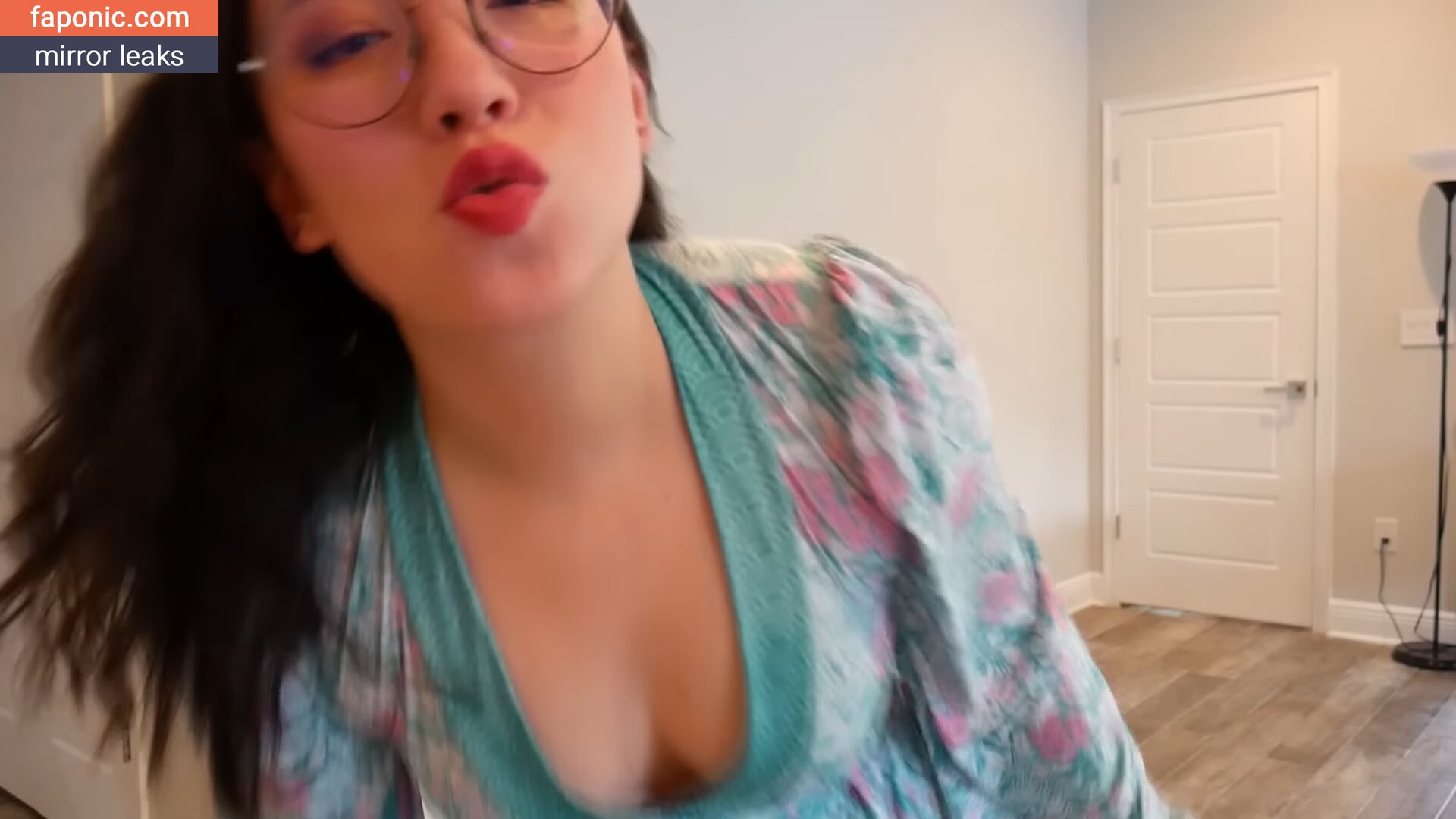 JubileeWhispers Asmr