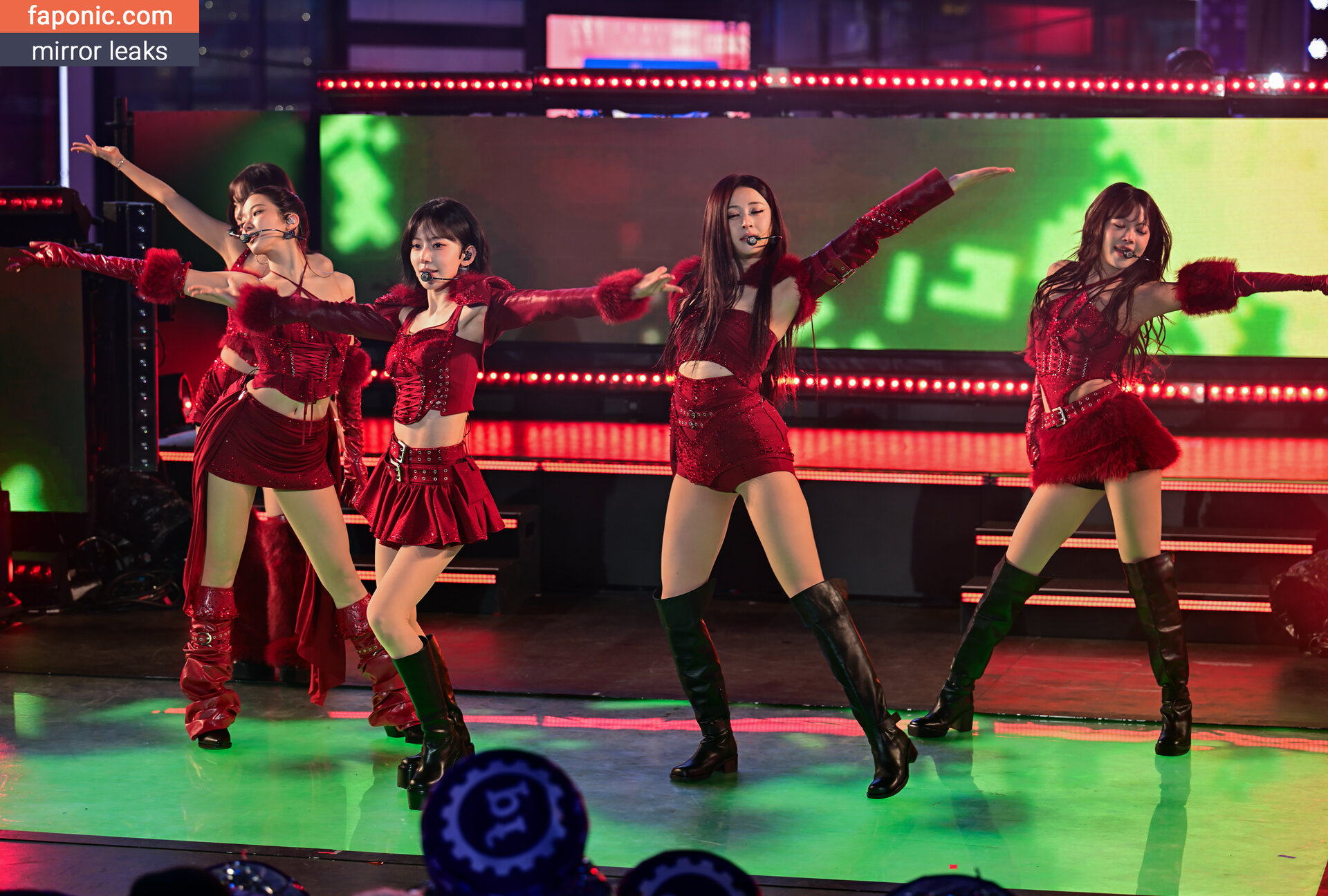 Sakura Miyawaki 宮脇 咲良