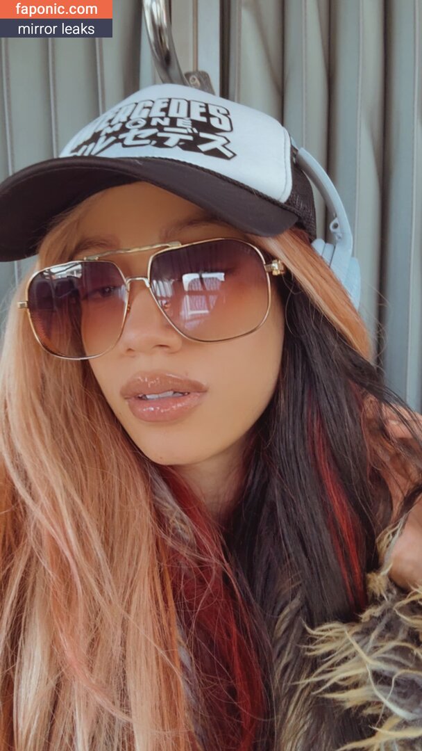 Sasha Banks