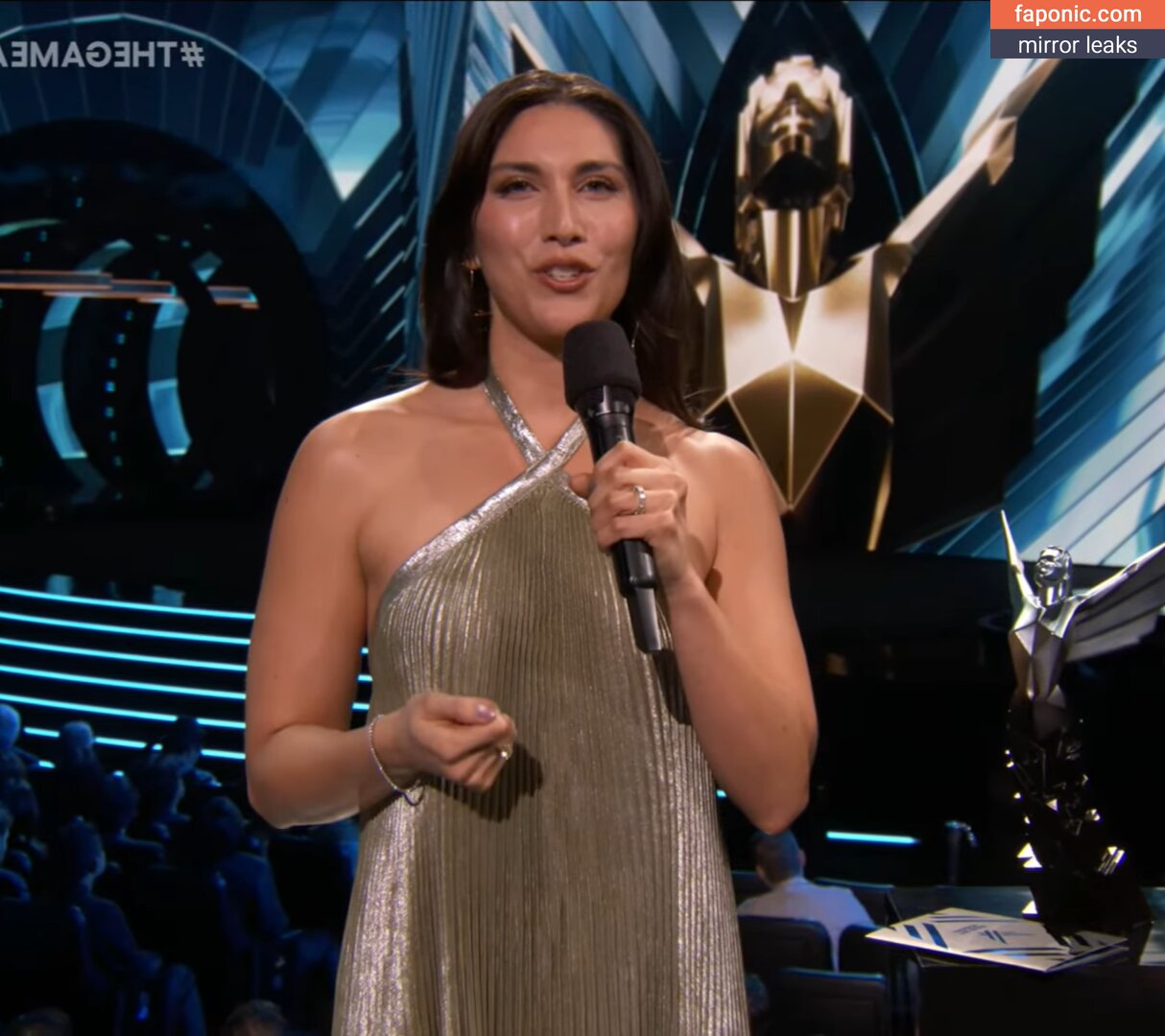 sydsogood // Sydnee Goodman