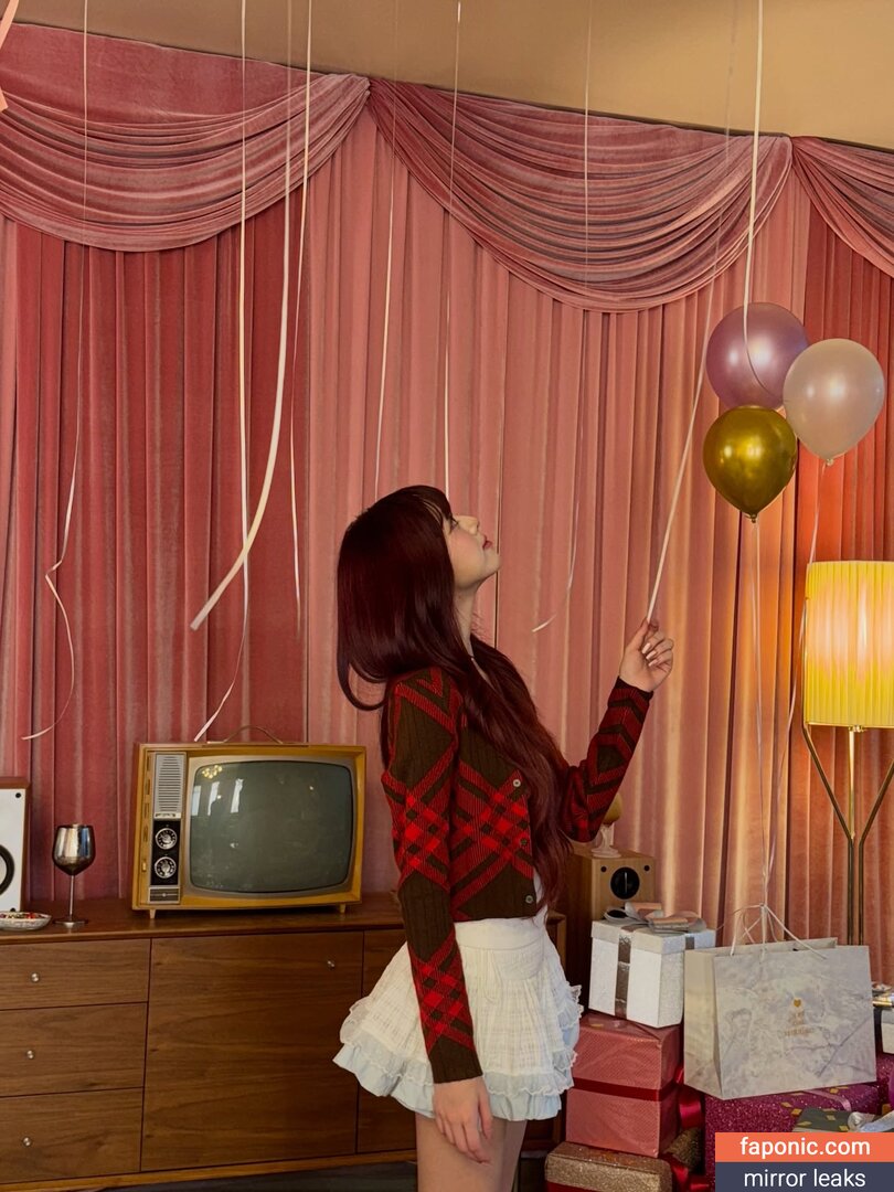 Yuna - ITZY (유나, Shin Yu Na)